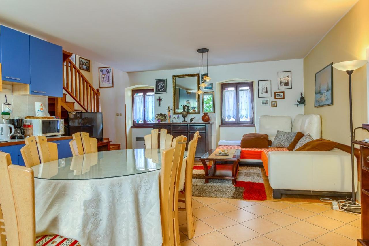 Old Stone House St Lawrence In The Heart Of Sibenik'S Old Town Apartment Bagian luar foto