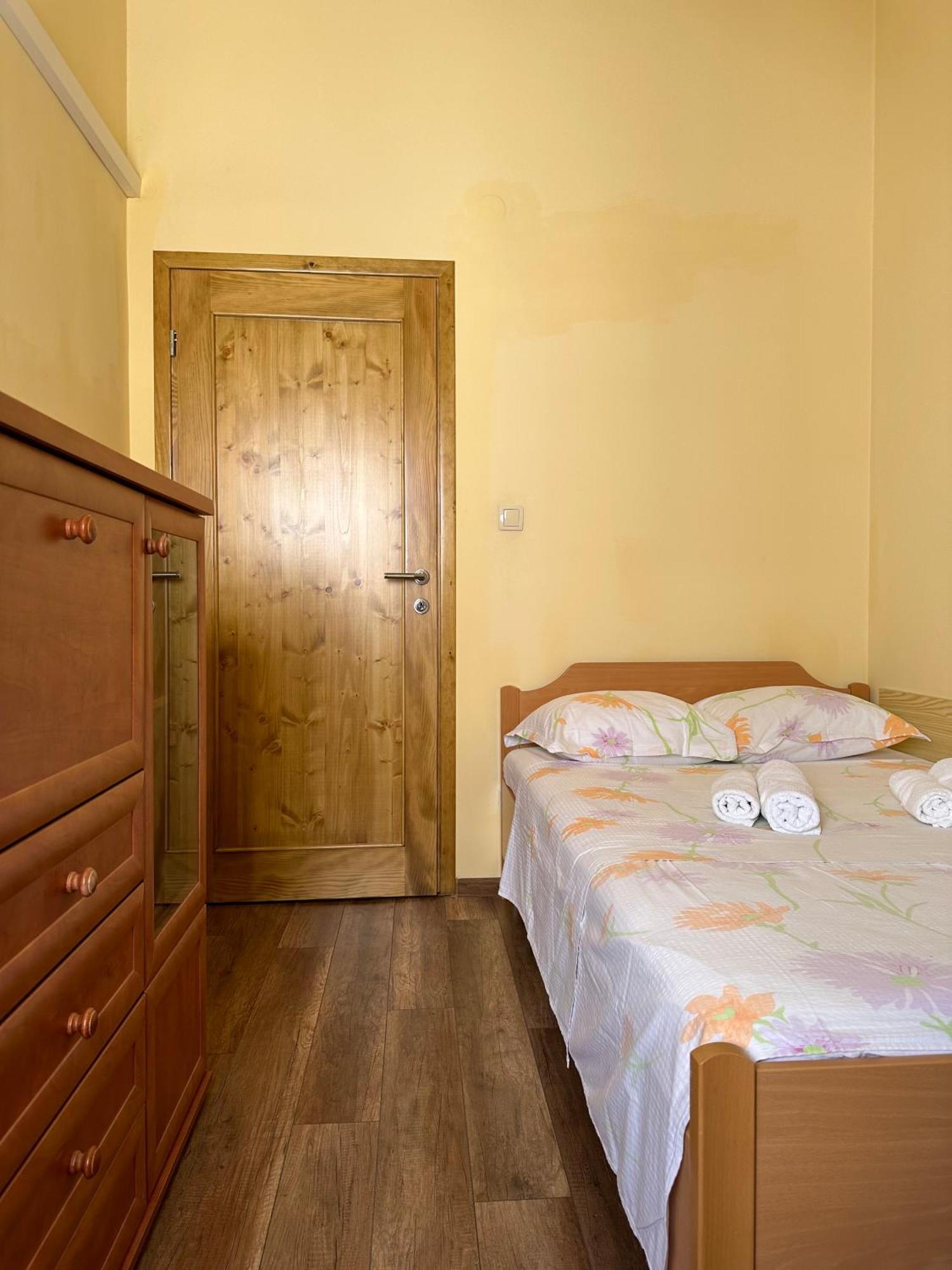 Old Stone House St Lawrence In The Heart Of Sibenik'S Old Town Apartment Bagian luar foto